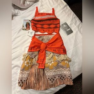 Moana dress from Disney World limited edition never worn size 3T NWOT